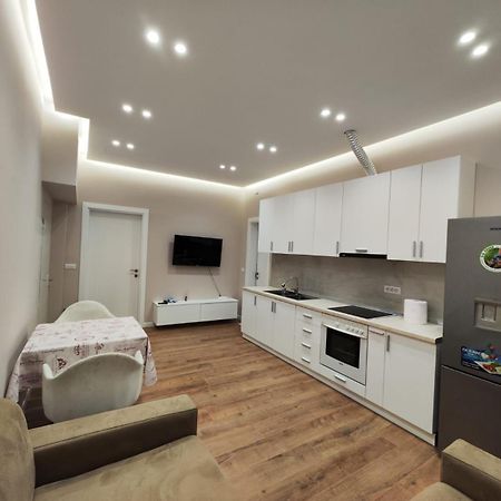 Pandora'S Box Apartament Тирана Экстерьер фото